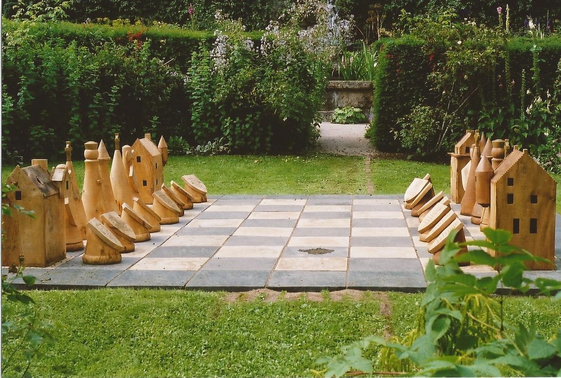 outdoor chess, chess sets, Scottish, medieval, sculpture, garden game, hand-made, woodturning, bespoke, custom made,