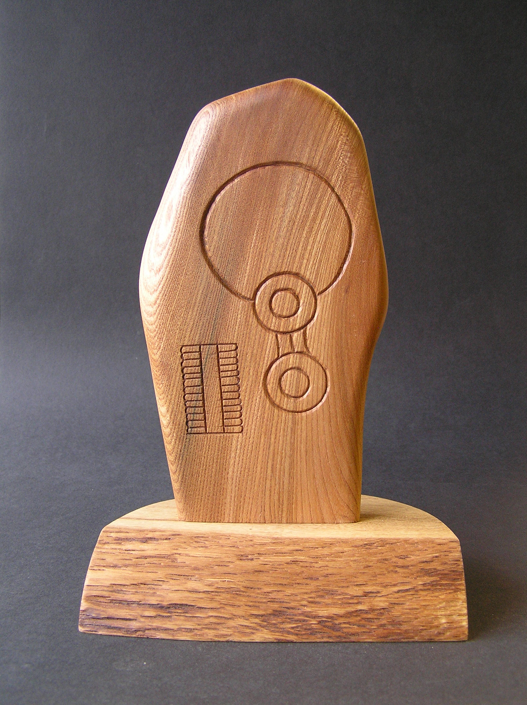 mirror and comb, hand carved, Pictish symbols, oak, elm, bespoke carving, pictish art, sustainably sourced wood,