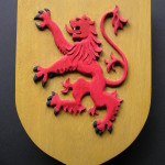 MacDuff shield, hand carved, oak, painted details, lion rampant, heraldic shield, commemoration, Bannockburn anniversary, clan MacDuff, bespoke carving,